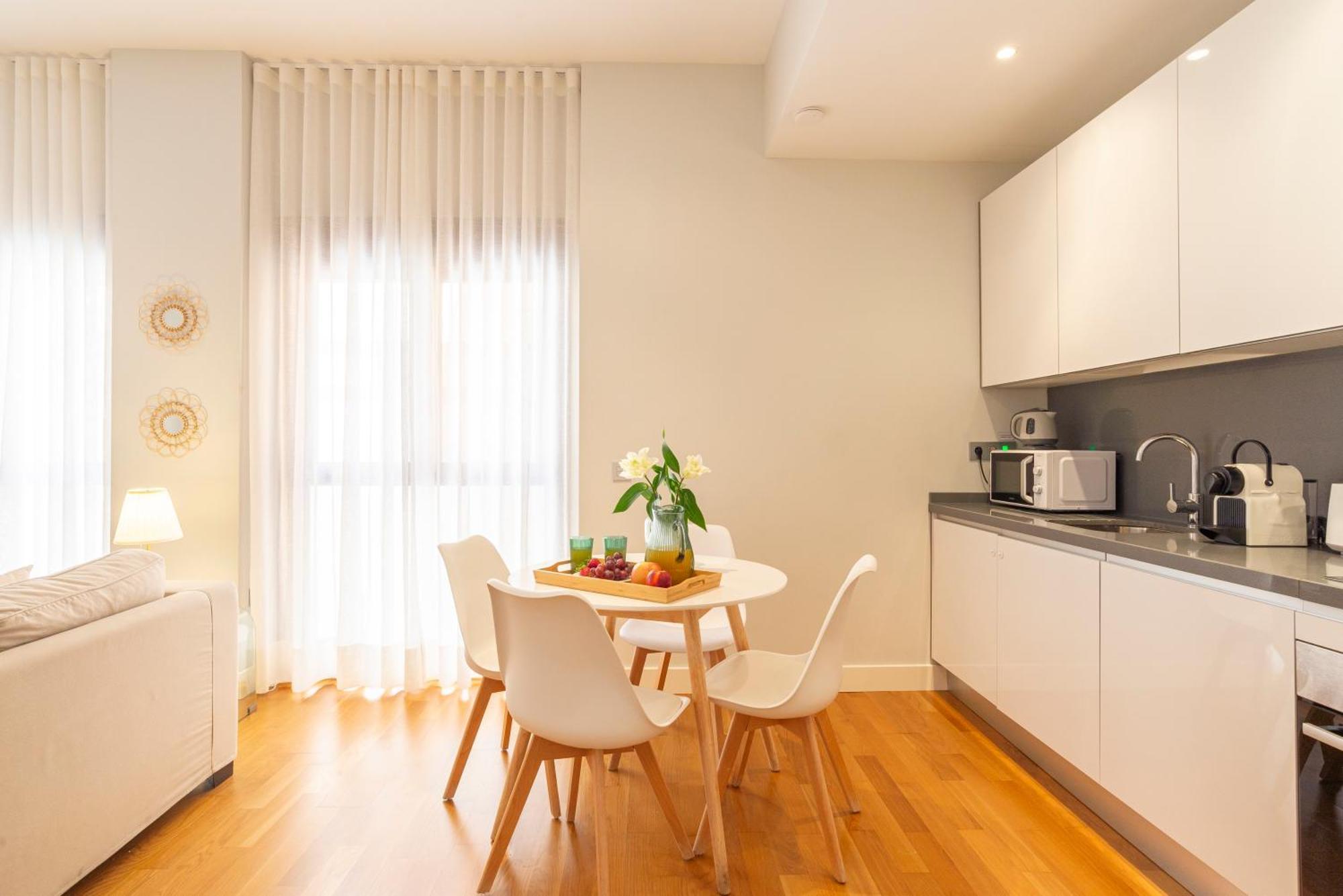 Souviron & Old Town By Ele Apartments Malaga Zewnętrze zdjęcie